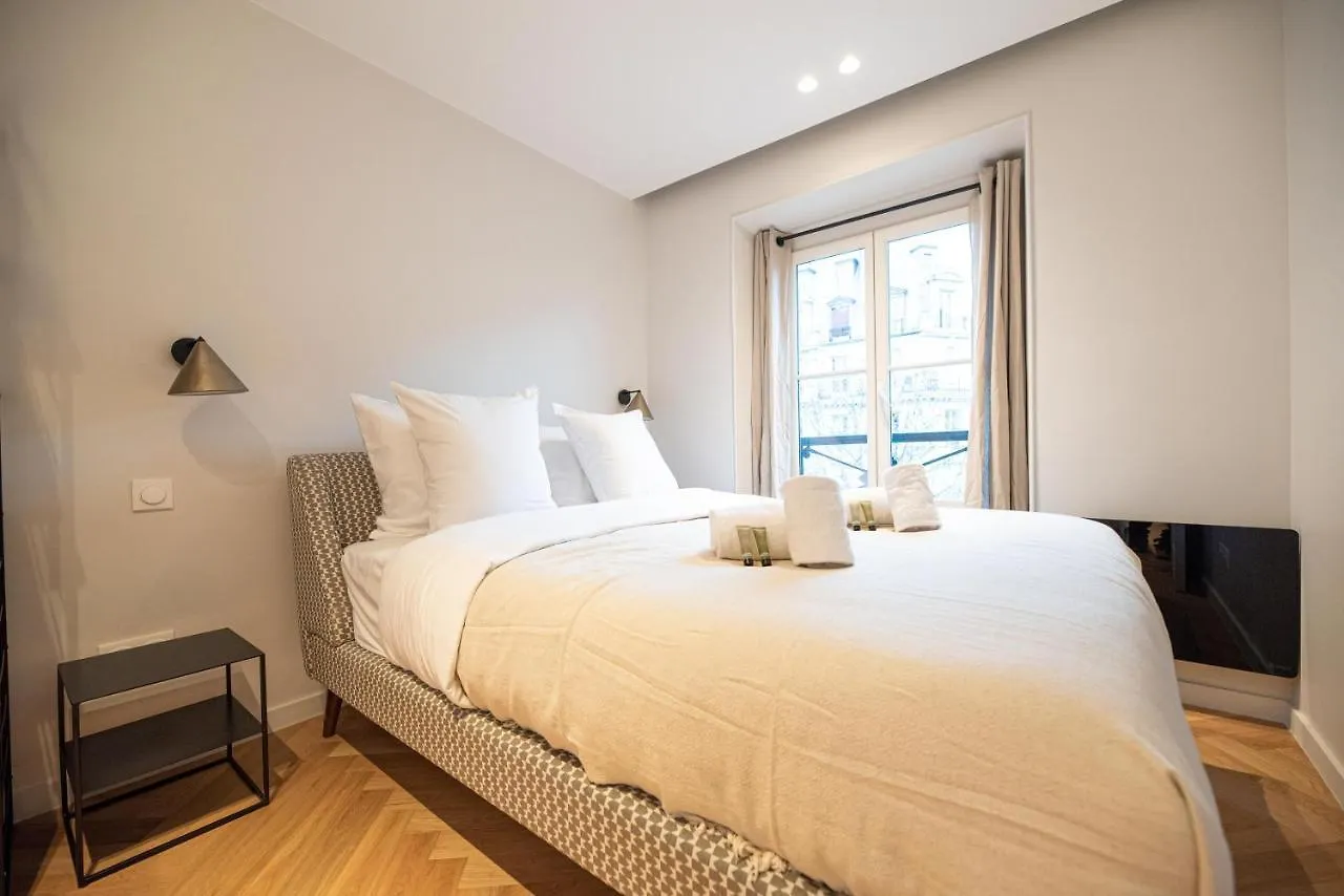Luxury Apartments In Paris Center Frankrike
