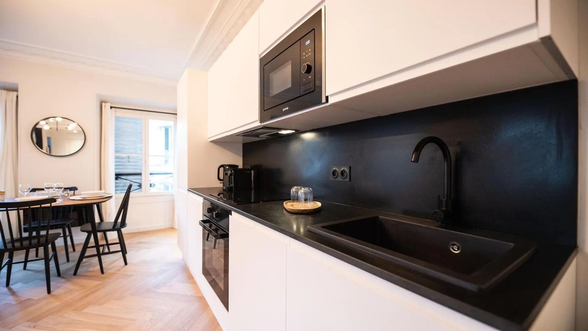 Luxury Apartments In Paris Center 0*,